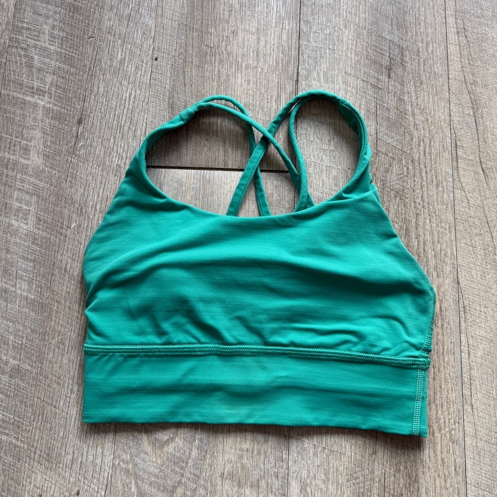 Lululemon sports bra